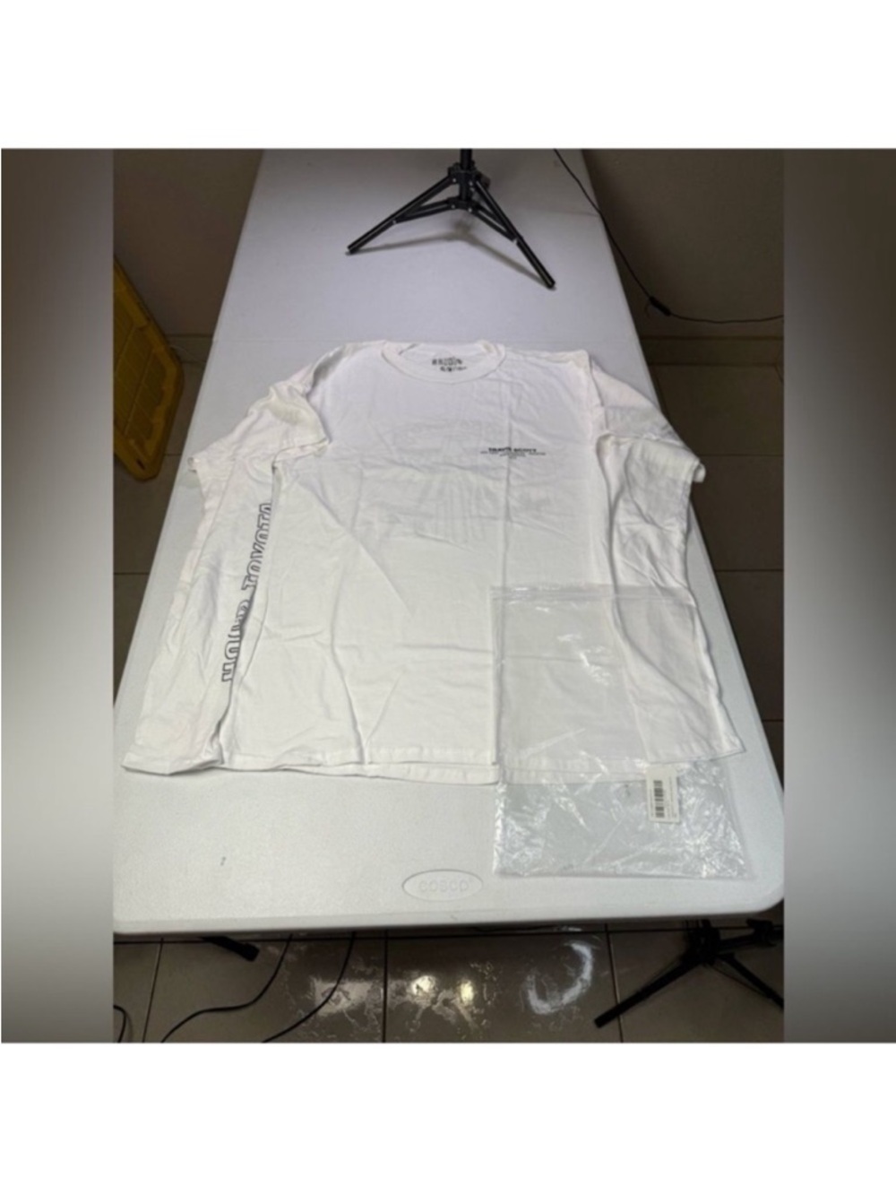 New Travis Scott Hood Toyota long sleeve
Tee Sz M